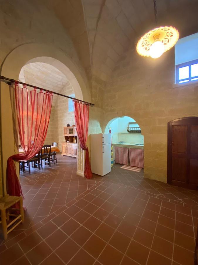 Masseria Montanari Carpignano Salentino Buitenkant foto